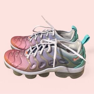 Nike Women's Athletic Shoes - Pink, Purple, Green